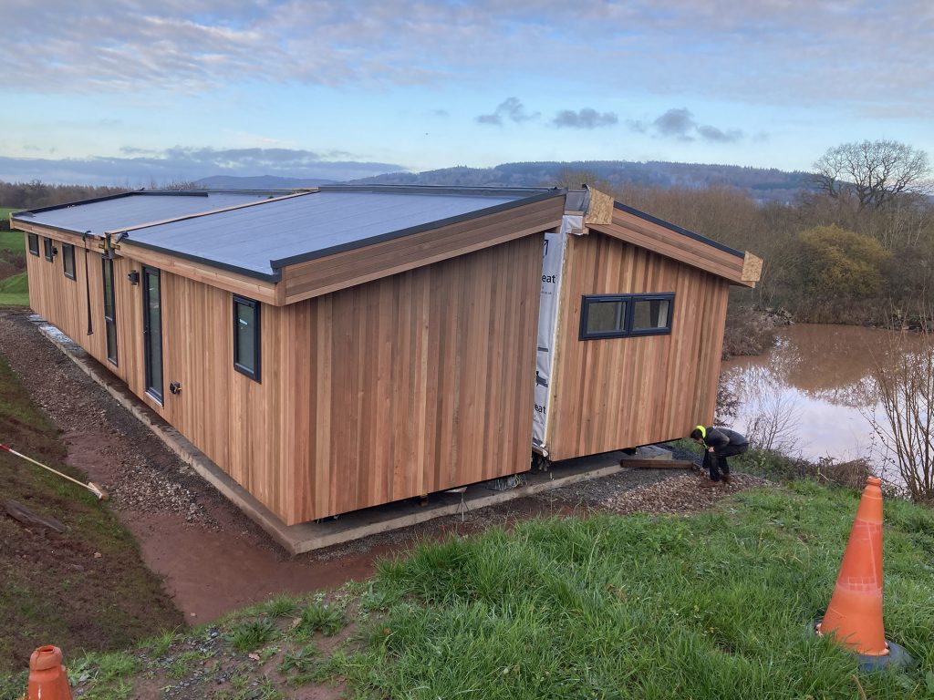 The Bank, Accessible accommodation in Herefordshire, lakeside retreat, fully accessible holiday