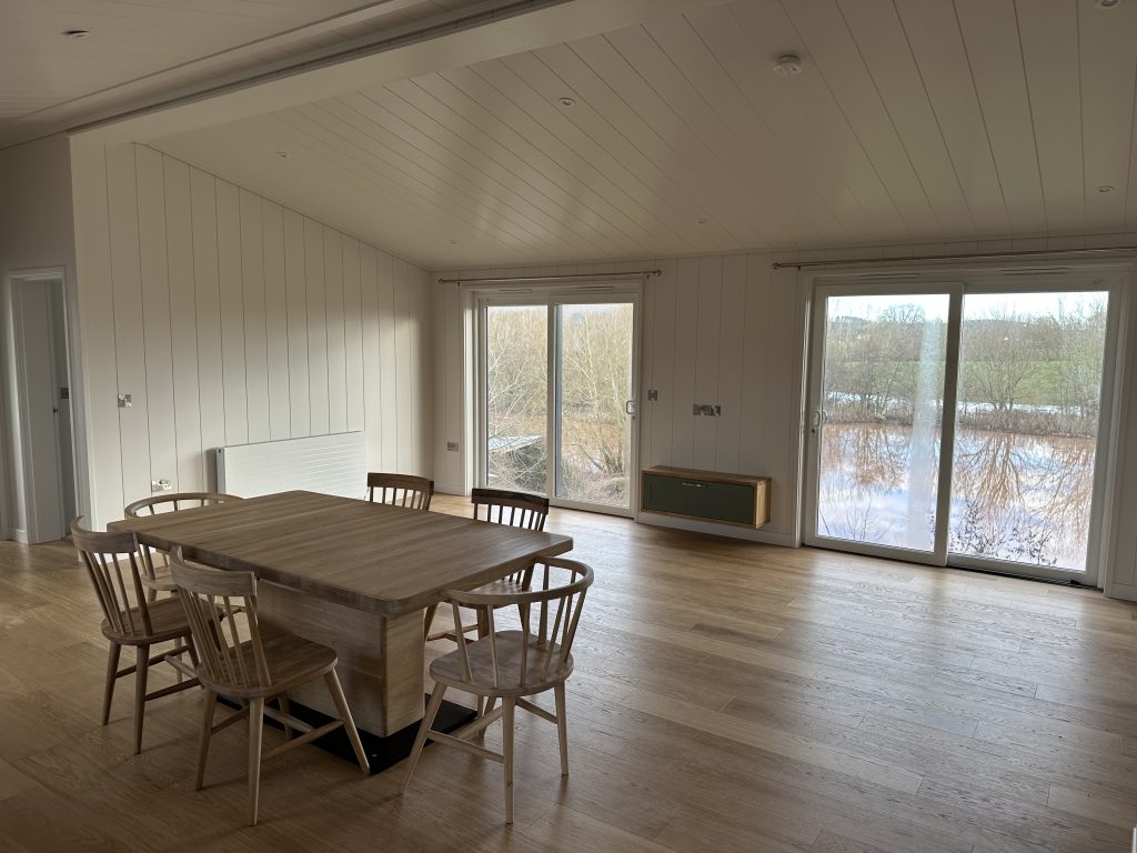 The Bank, Accessible accommodation in Herefordshire, lakeside retreat, fully accessible holiday