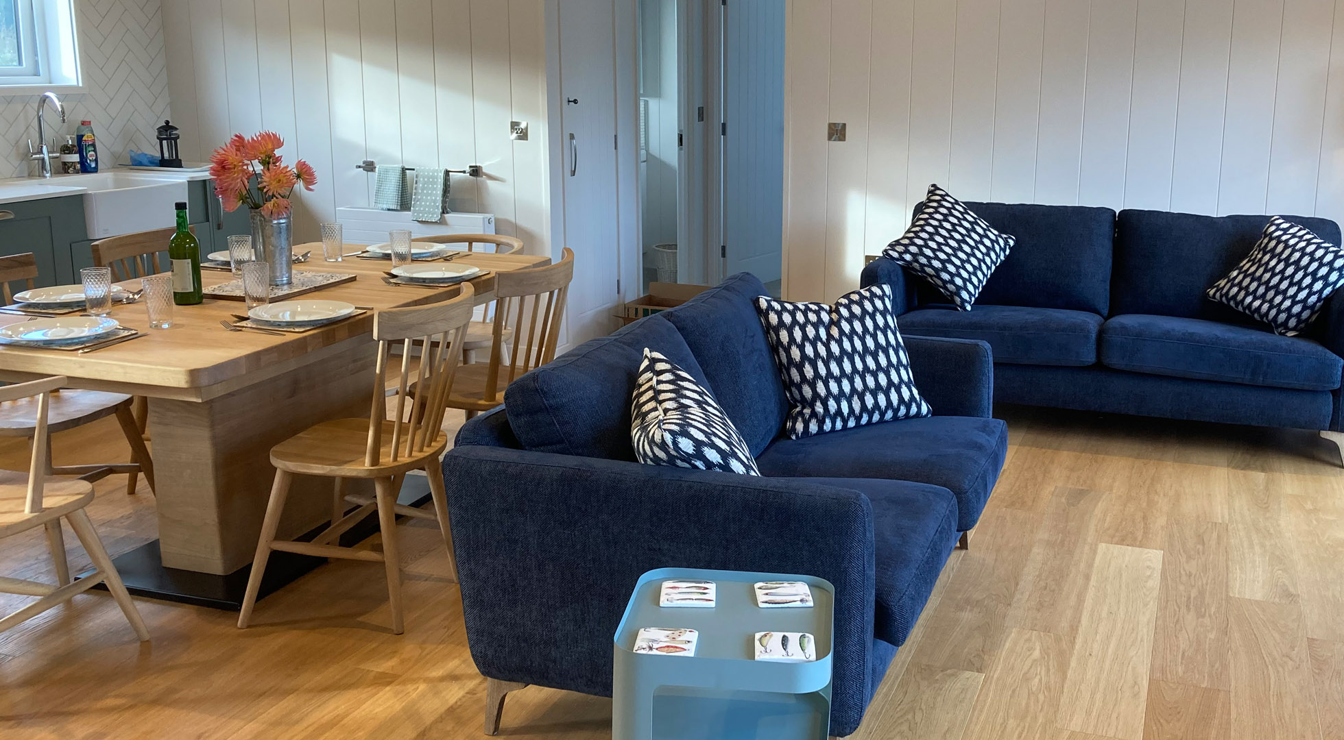 The Bank, Accessible accommodation in Herefordshire, lakeside retreat, fully accessible holiday