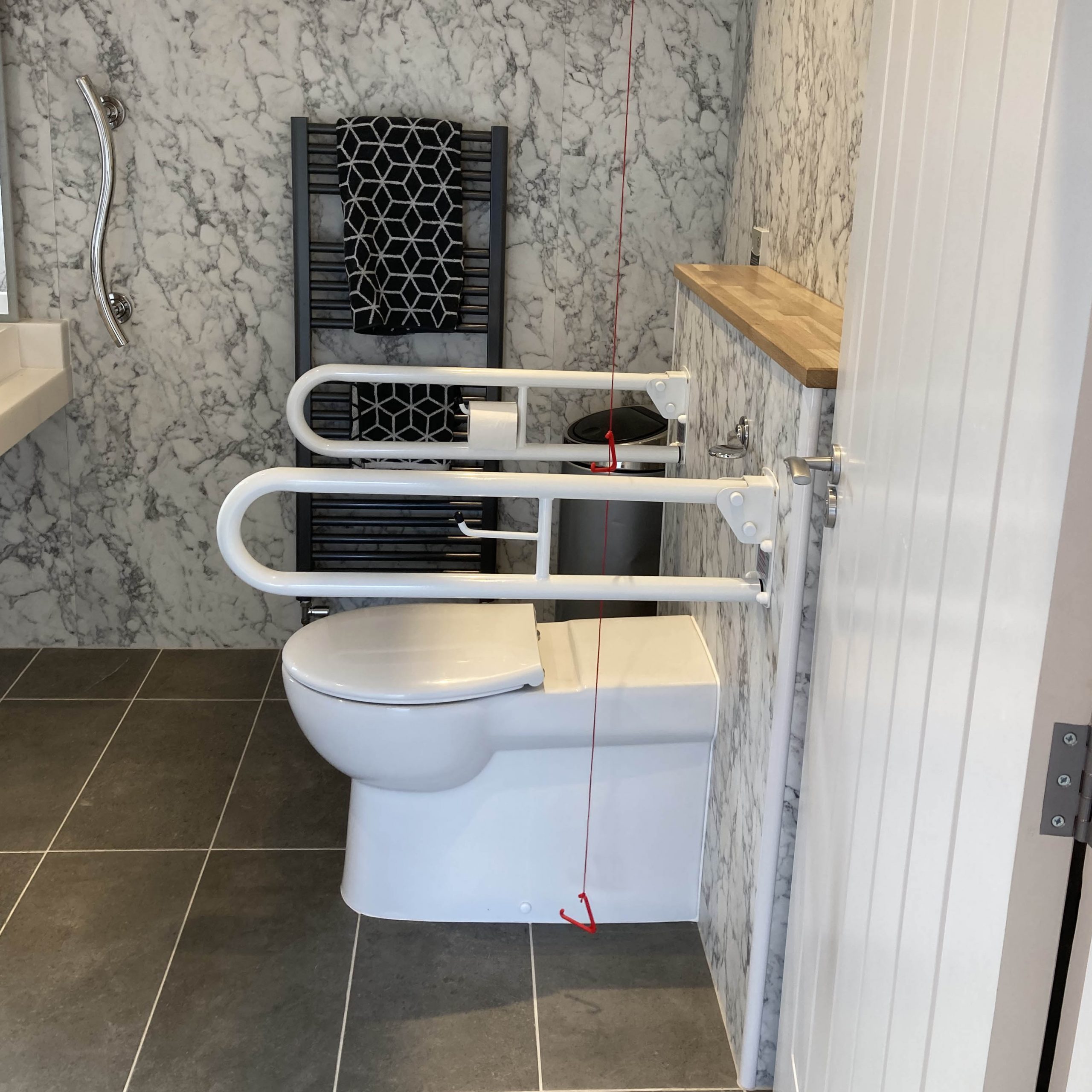 The Bank, Accessible accommodation in Herefordshire, lakeside retreat, fully accessible holiday